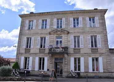 Bourg Cubzaguais Tourisme - Siège