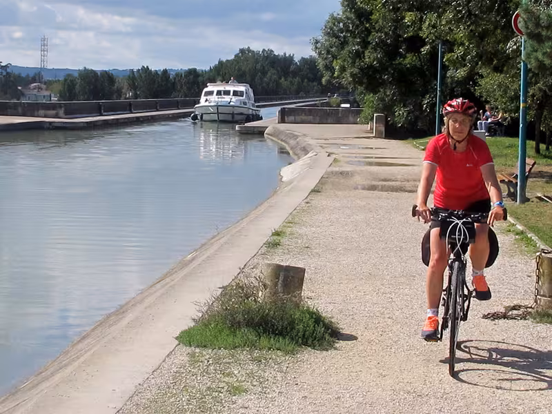 Canal des 2 Mers à vélo avec Grand Angle