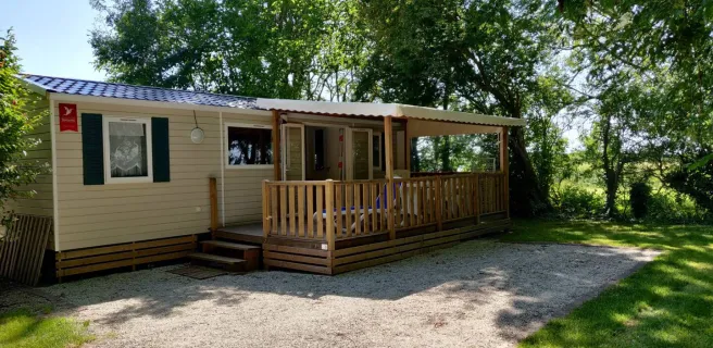 Camping Fleurs des Champs