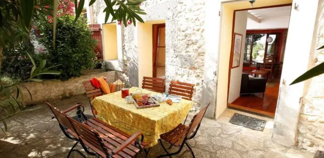 CHATEAU DE MASSIGNAN - SAINT MARCEL