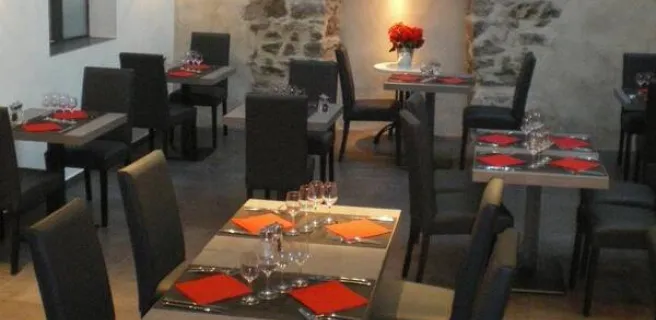 RESTAURANT EN BONNE COMPAGNIE