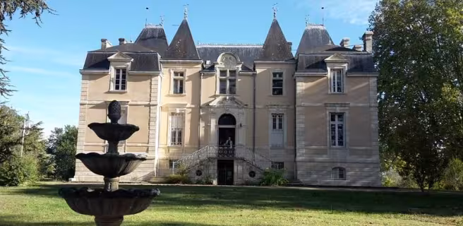 Les Chambres d'hôtes du Château Marith et de l'Orangerie du Château Marith