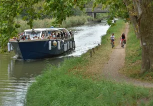Chemin de halage : vélo & bateau